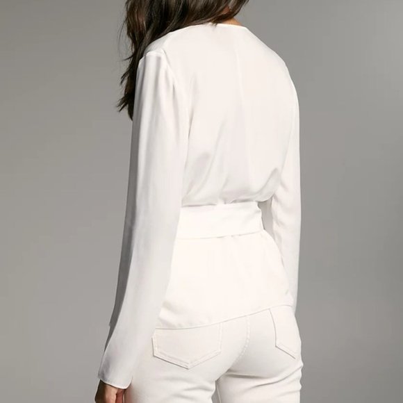 ❗️SOLD❗️Babaton Wren Wrap Blouse Size XXS - Picture 2 of 8